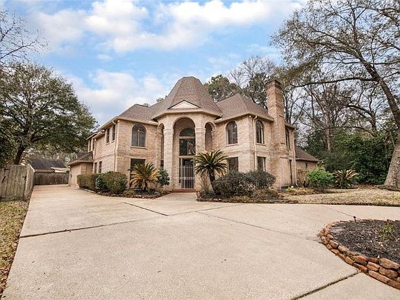 2nd image of 5002 Sandy Cedar Dr