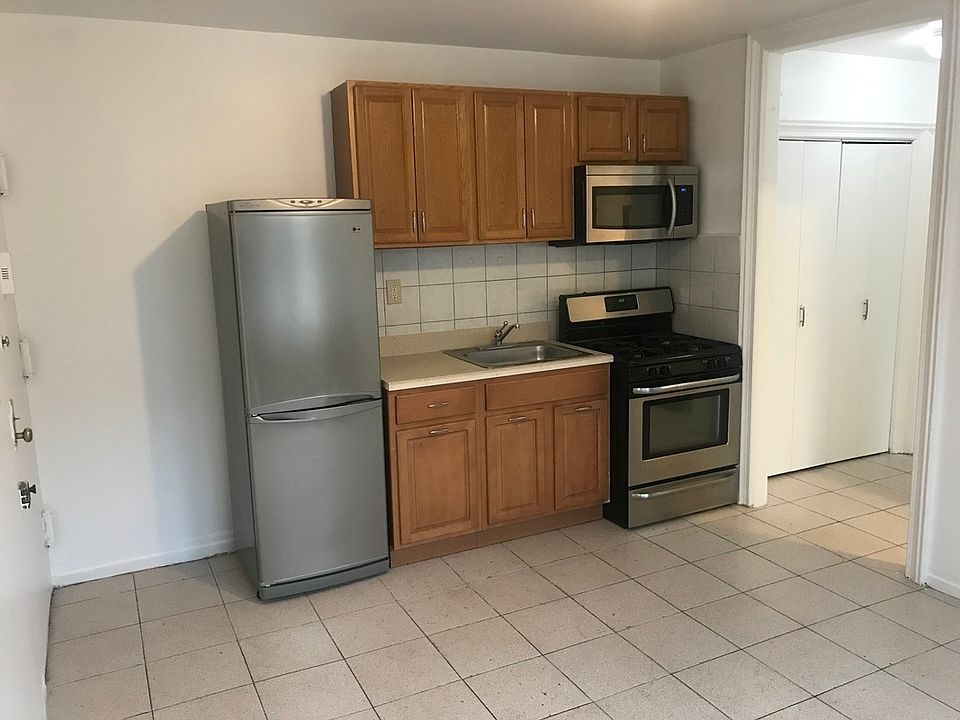 1st image of 45-22 39th Pl #3A