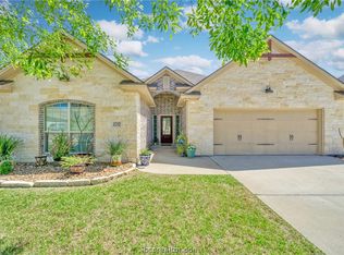 2717 Wolveshire Ln, College Station, TX 77845