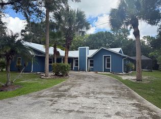 4437 SW Cherokee St, Palm City, FL 34990