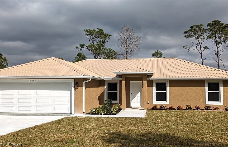 1st image of 3235 Popinjay Ave