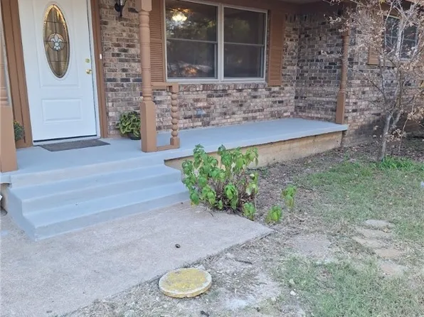 109 Todd St, Poteau, OK 74953
