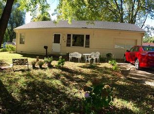 309 SW 18th St, Blue Springs, MO 64015