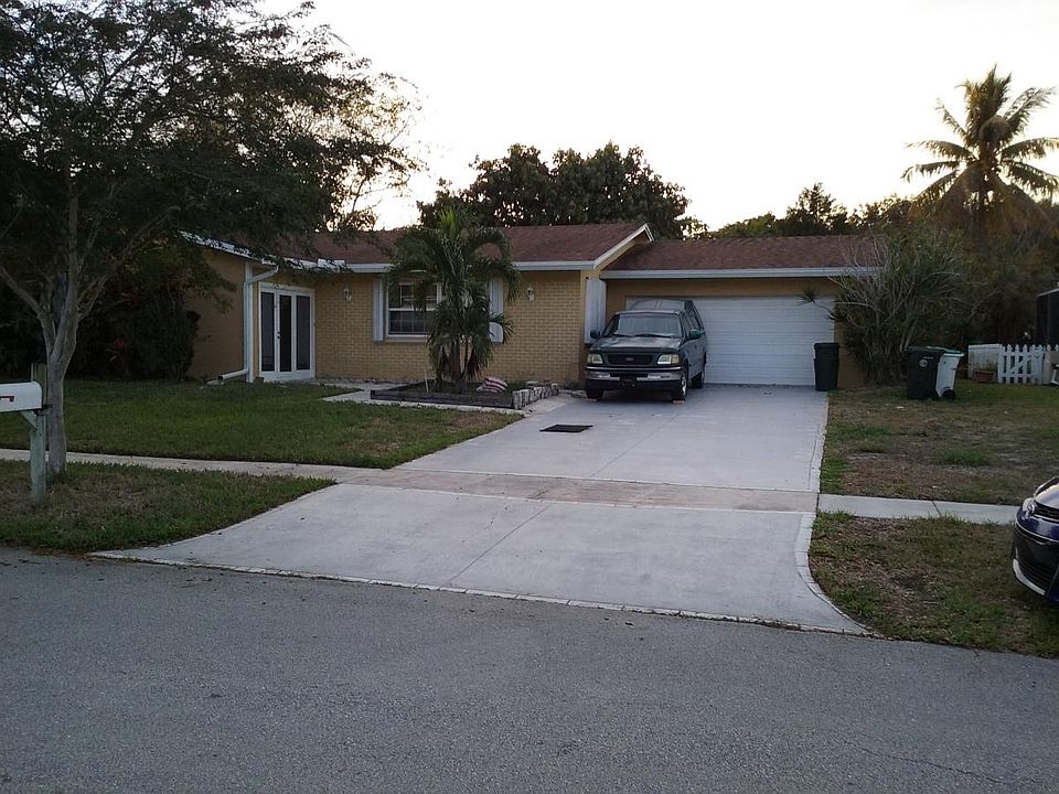 1st image of 731 NW 42nd Ave