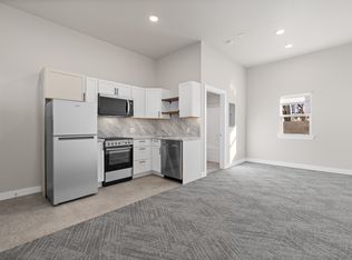 208 W Mount Rushmore Rd APT 9, Custer, SD 57730