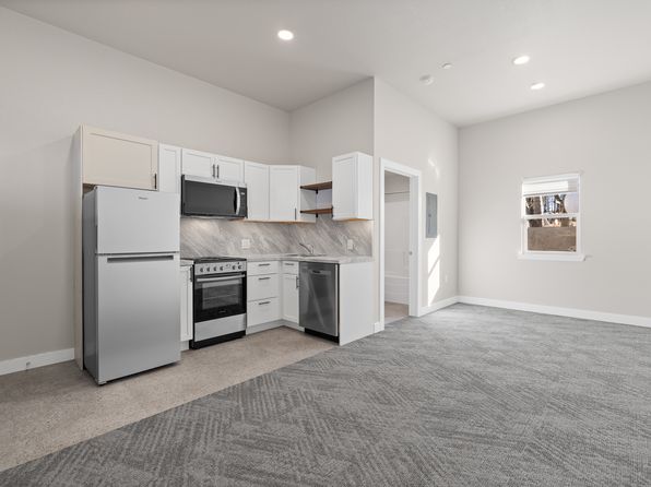 208 W Mount Rushmore Rd APT 9