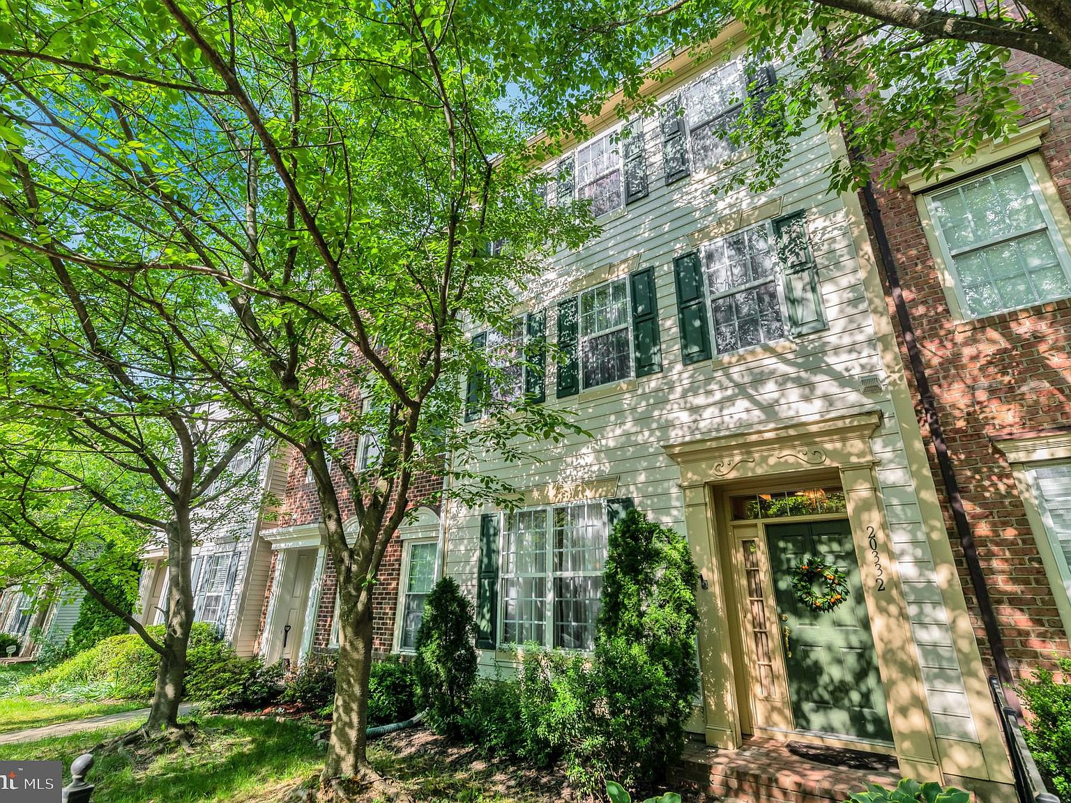 20332-charter-oak-dr-ashburn-va-20147-zillow