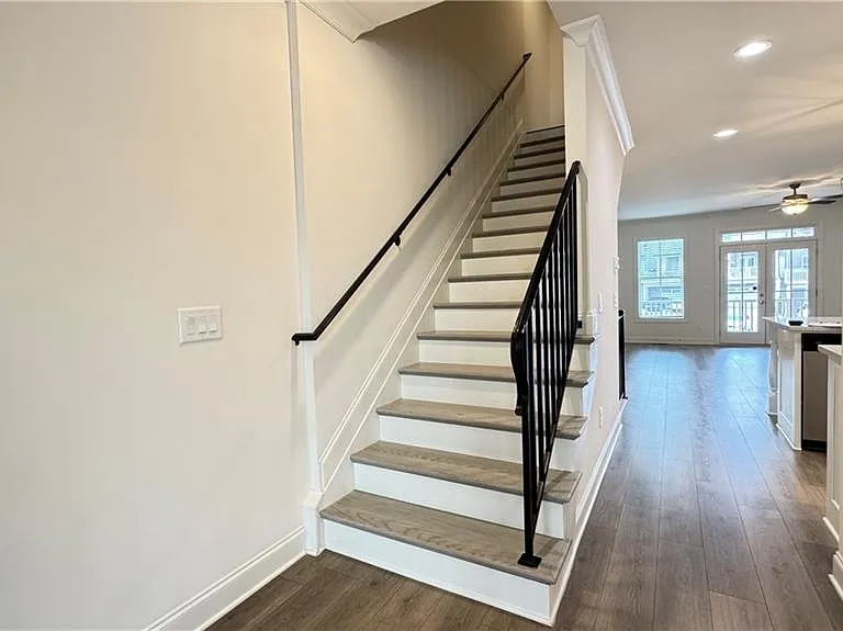 227 Nash St — Photo 22