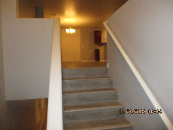2nd image of 7482 Edgecove Ct