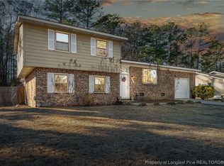 747 Goodyear Dr, Spring Lake, NC 28390