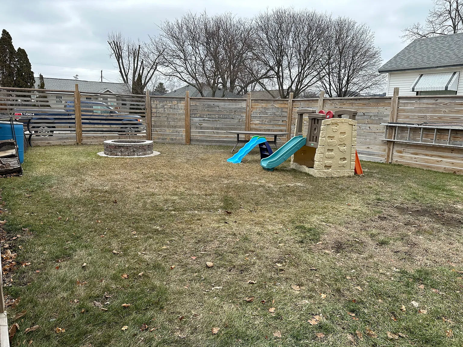 1604 Weston St — Photo 3