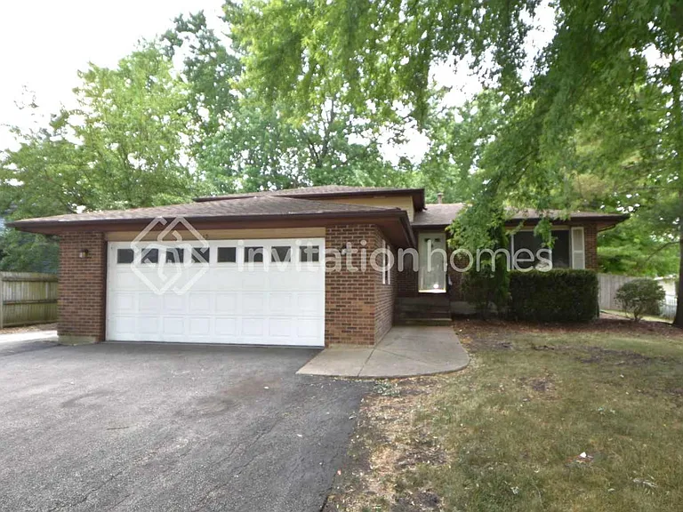 115 Kristine St — Photo 1