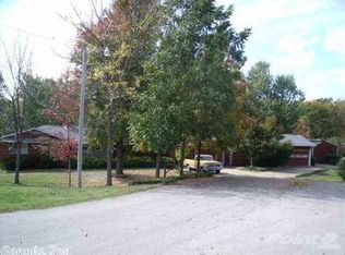 811 Douglas Cir, Mountain Home, AR 72653