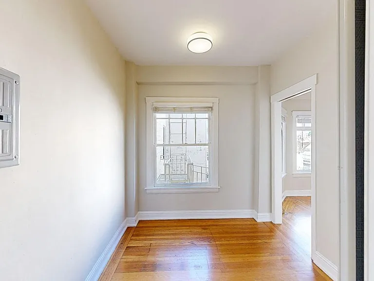 755 O'Farrell Street — Photo 38
