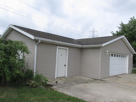3rd image of 8701 E Otter Dr