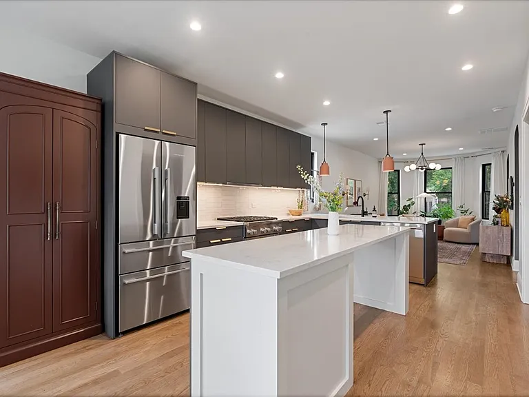 3247 N Central Park Ave #2 — Photo 10
