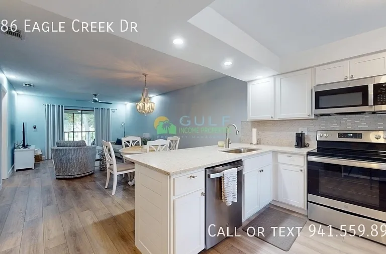 7886 Eagle Creek Dr — Photo 4