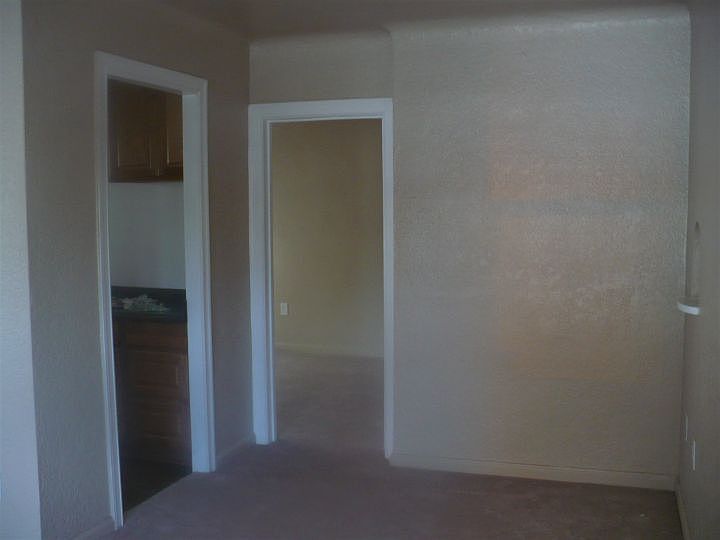2nd image of 124 N 24th St APT 28