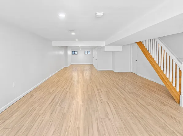 1353 Saint Marks Avenue image 10 of 17