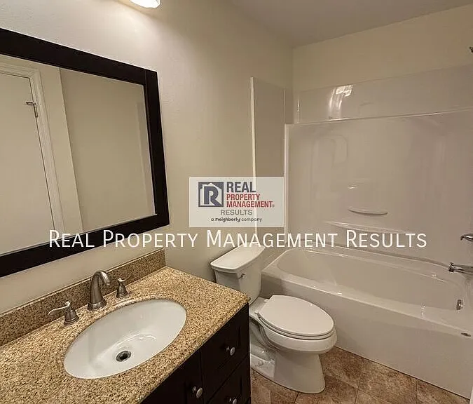 5041 E Sherwood Dr — Photo 12