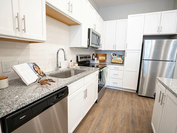 5th image of 1520 Alford Pl #022a740ed