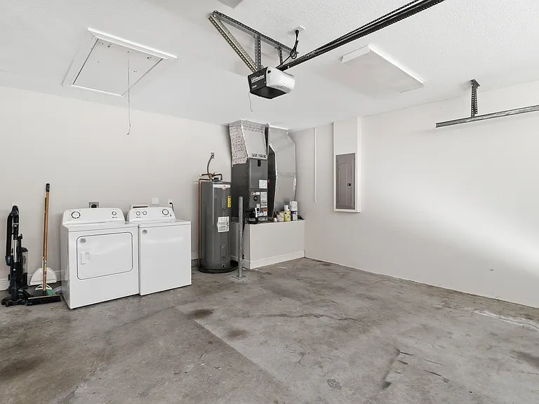 5802 SE Wesley Ave — Photo 14