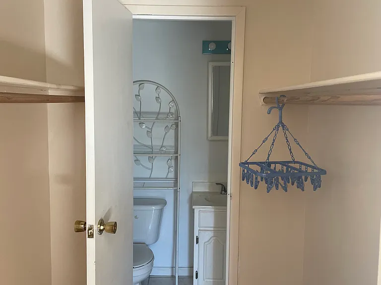 2148 Blackrock Ave #2 — Photo 3
