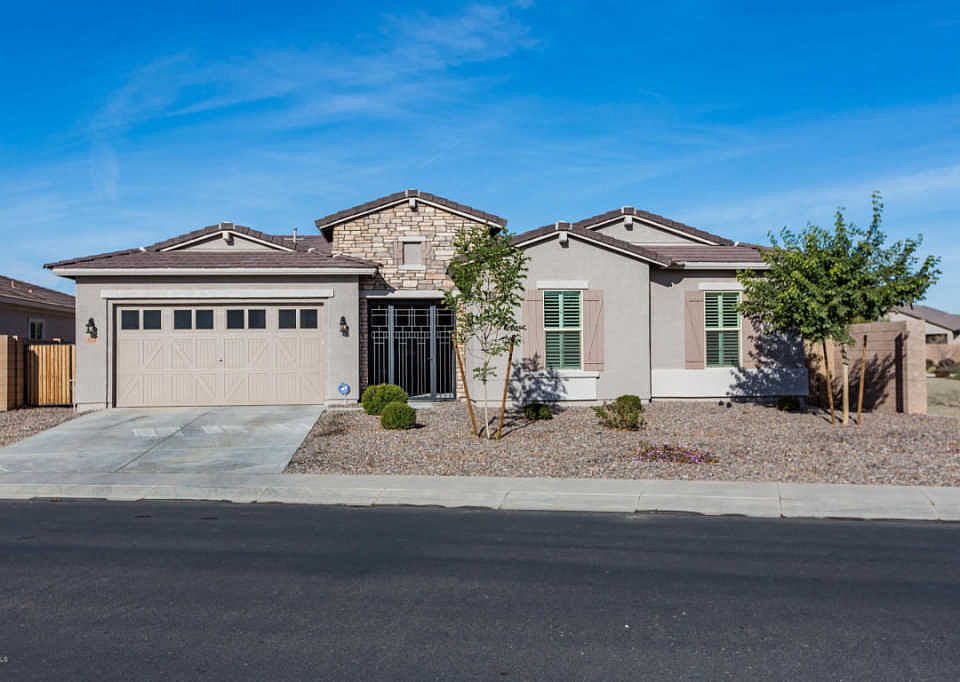 1st image of 3572 E Cassia Ln