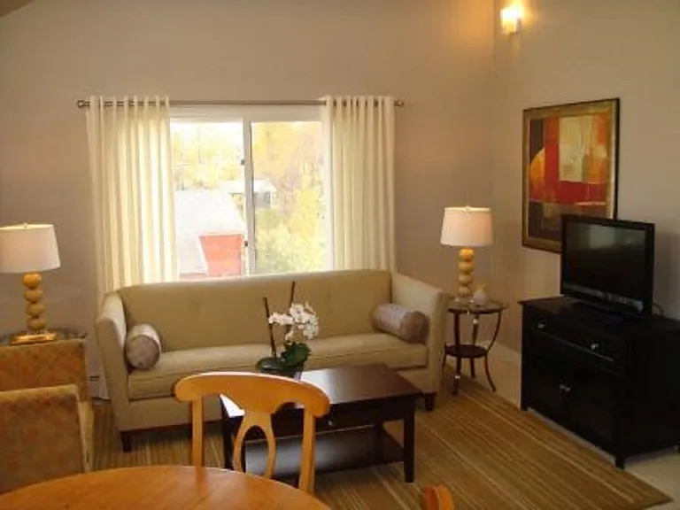 Baker Apartments — Photo 14