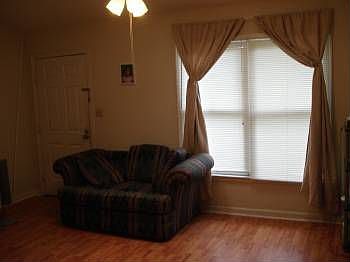 2nd image of 281 Patriot Ln #281C