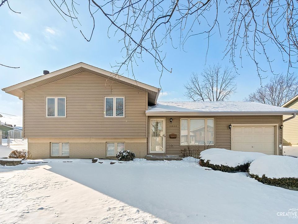 1st image of 16824 Meadowdale Dr
