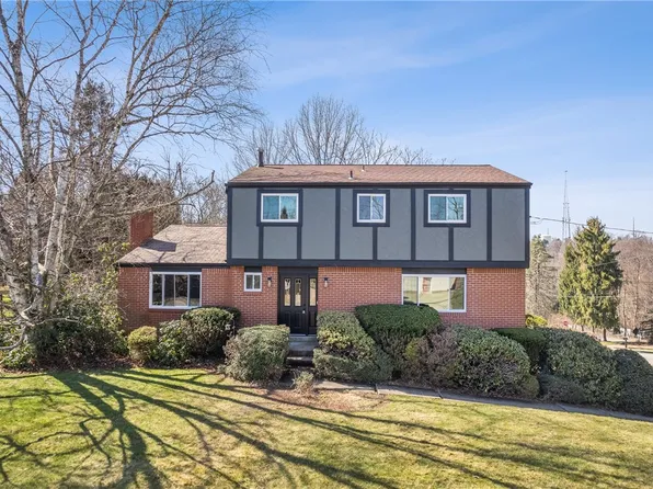 10 Rushmore Dr, Pittsburgh, PA 15235