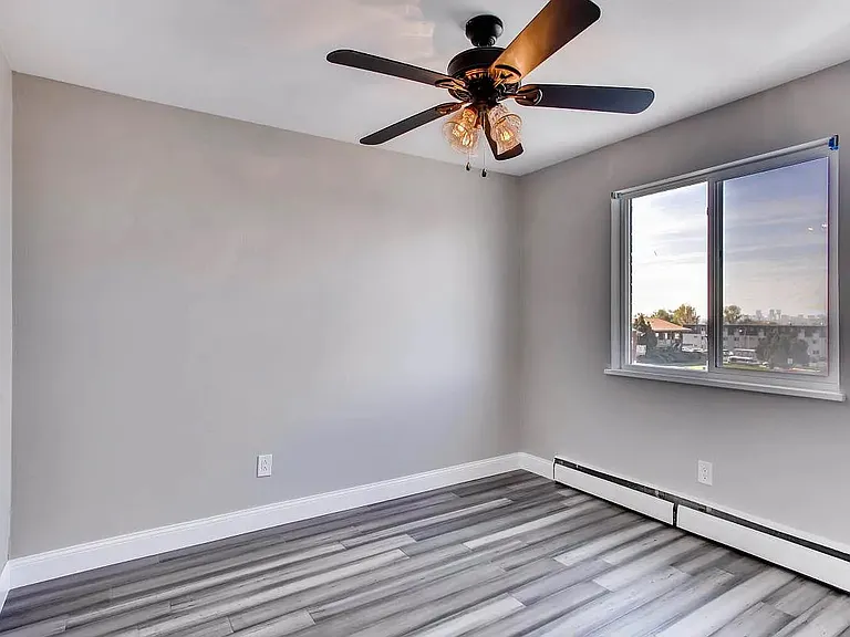 7155 Hooker St — Photo 16