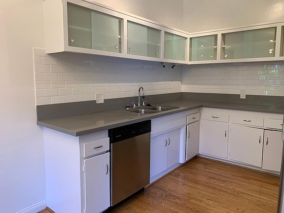 5th image of 11825 Laurelwood Dr #22