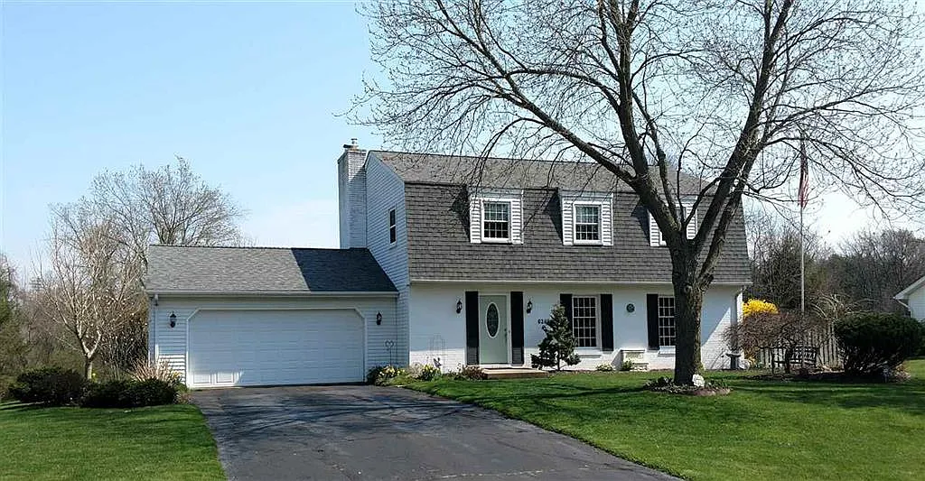 6243 Mountie Way photo 1