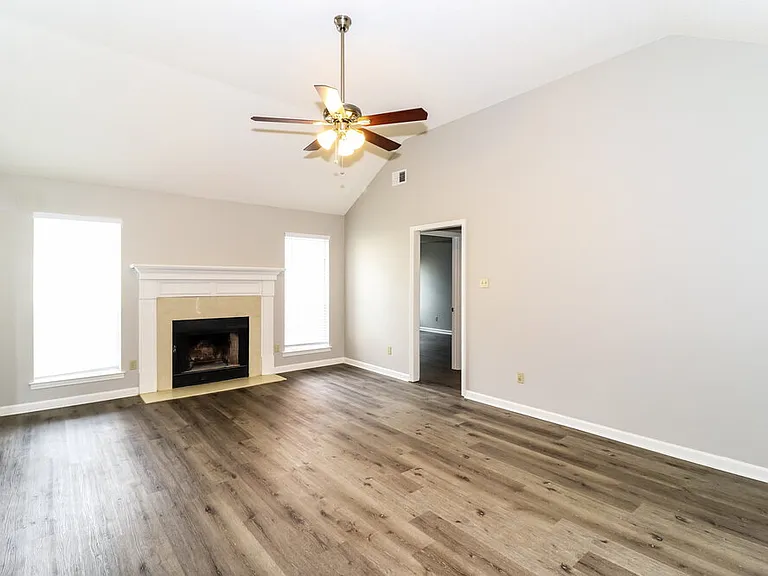6962 Lagrange Cir N — Photo 5