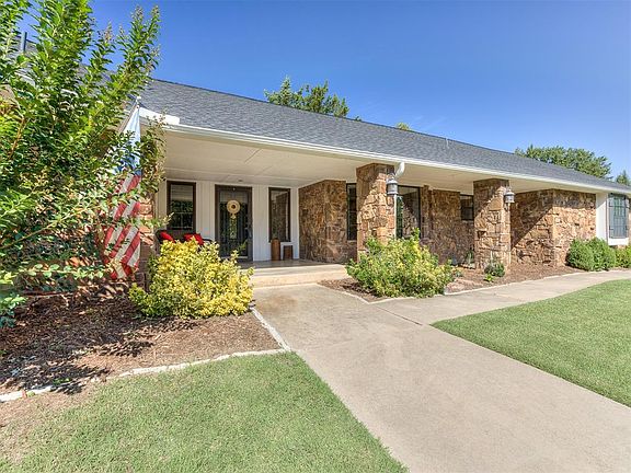 5th image of 10701 Shady Glade Ln