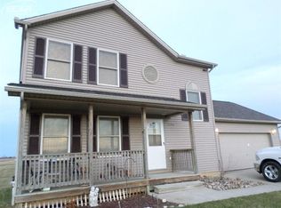 7196 McTaggart Rd, North Branch, MI 48461