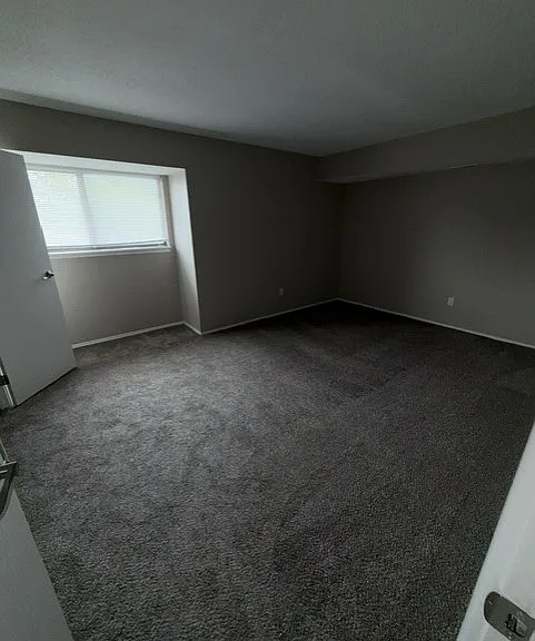 Beacon Point Apartments — Photo 25