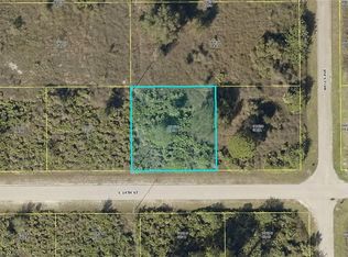 4105 E 14th St, Lehigh Acres, FL 33972