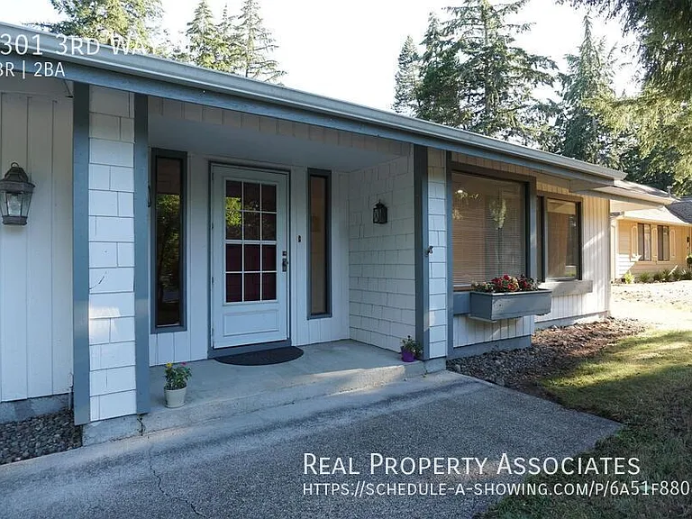 9301 3rd Way SE — Photo 2