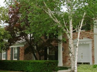 4196 Old Dominion Dr, West Bloomfield, MI