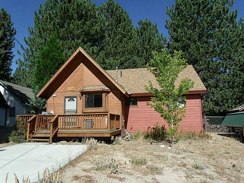 1st image of 33704 Meadow Ln