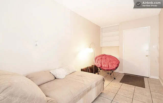 640 Elm Ave #R — Photo 10