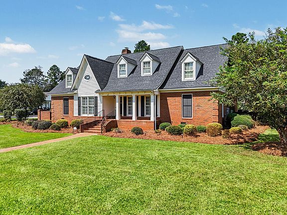 3rd image of 5111 Barrington Dr