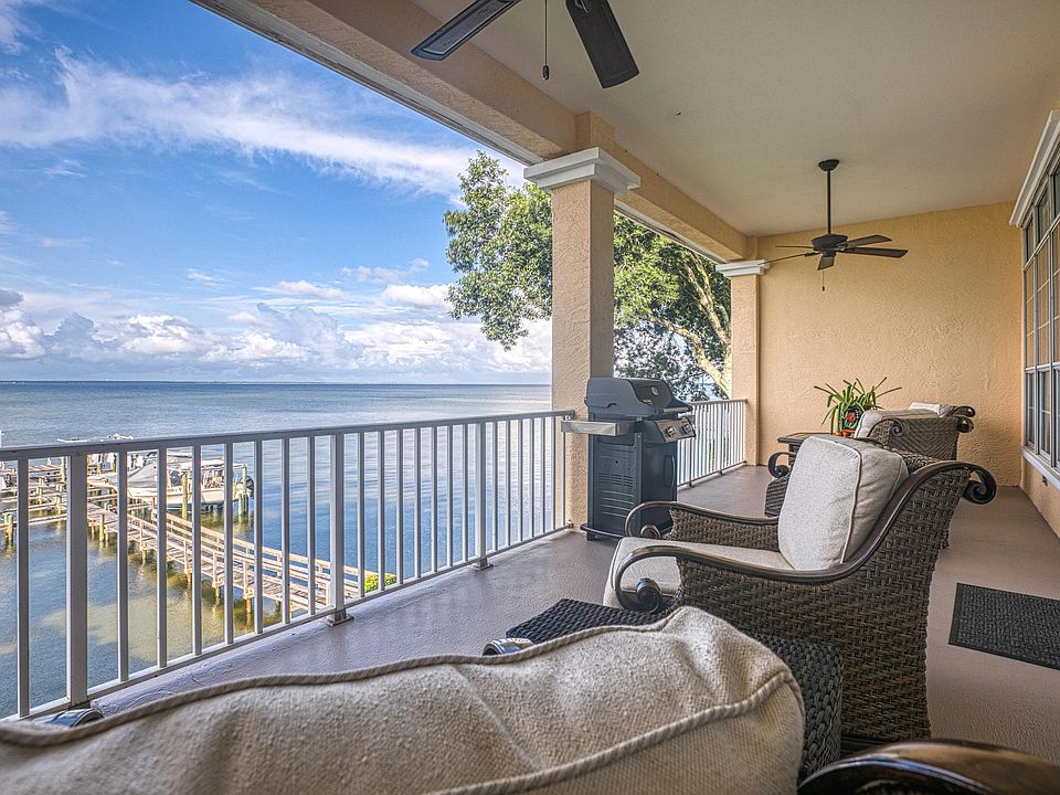 1st image of 420 Harbor Blvd #203