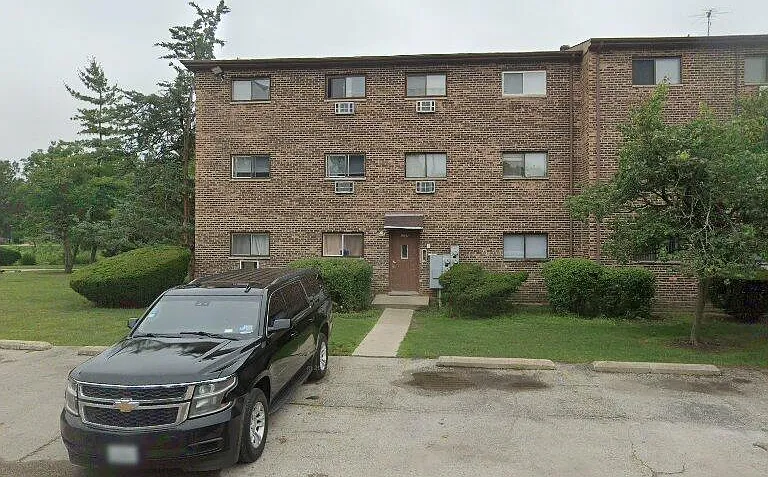 1527 Norway Ln #2B — Photo 1