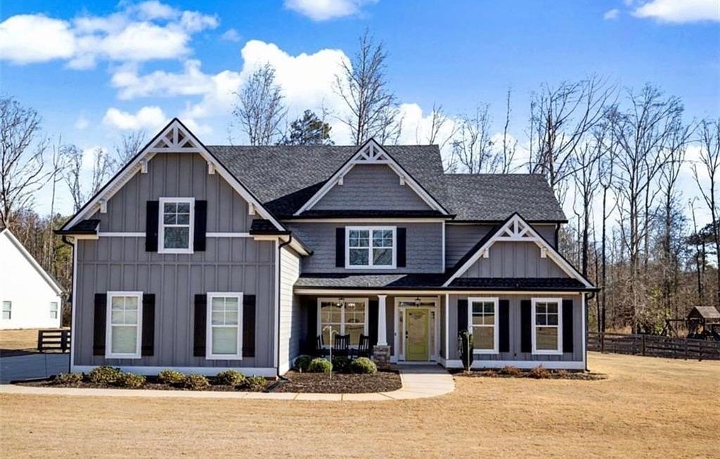 92 Gordon Oaks Way - Property Image