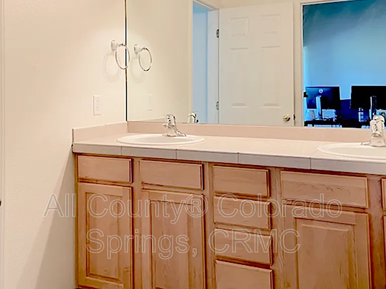4305 Prestige Point — Photo 20