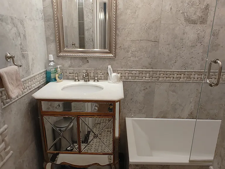 29 W 64th St #3C — Photo 11